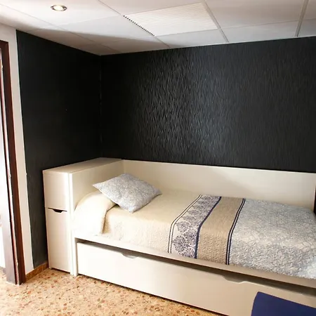 Casa Rosales 4 *