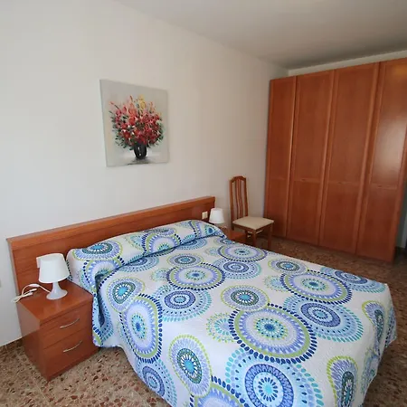 Casa Rosales 4 *