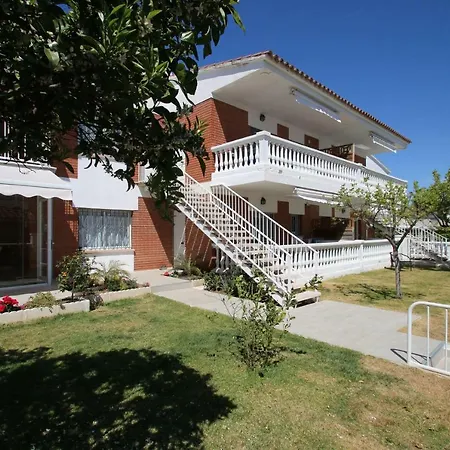 Casa Rosales 4 Apartment Cambrils