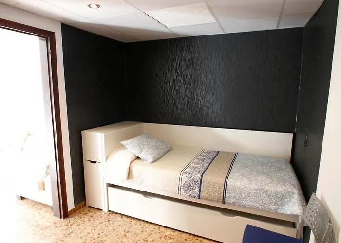 Casa Rosales 4 *