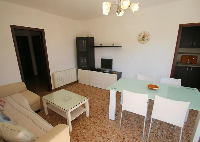 Casa Rosales 4 *